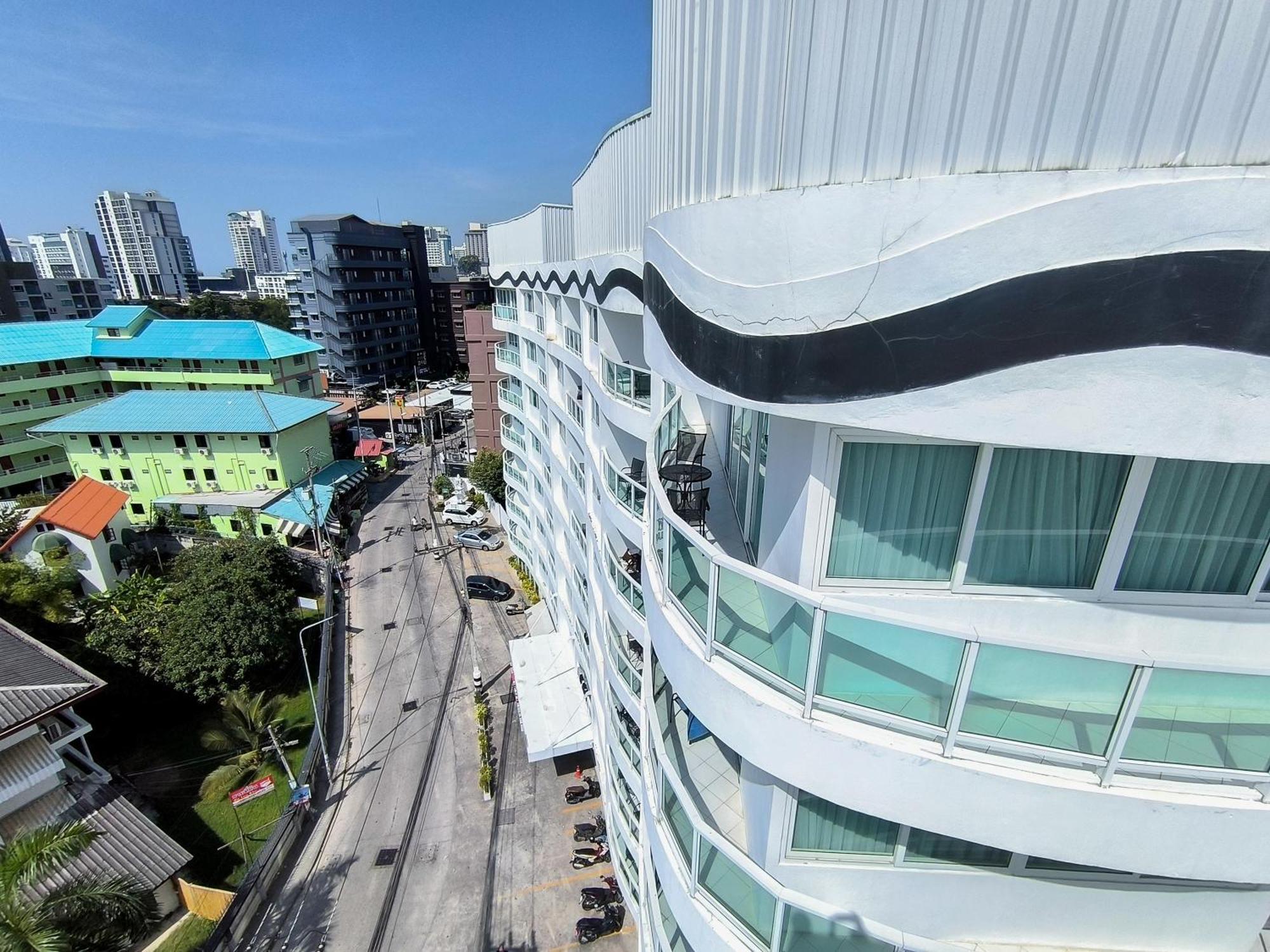 Nova Suites Pattaya By Compass Hospitality المظهر الخارجي الصورة